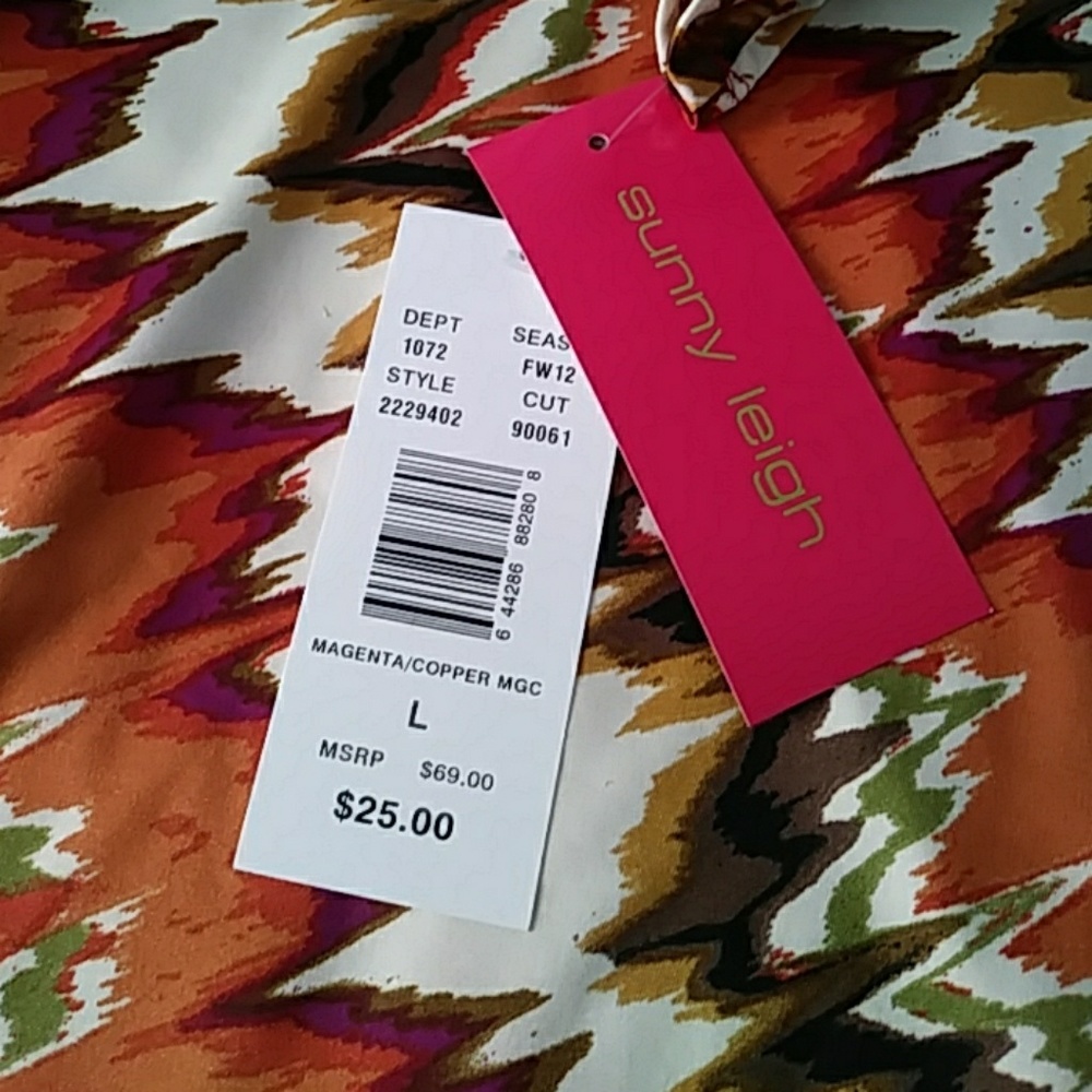 Dress with quarter lenght sleeves